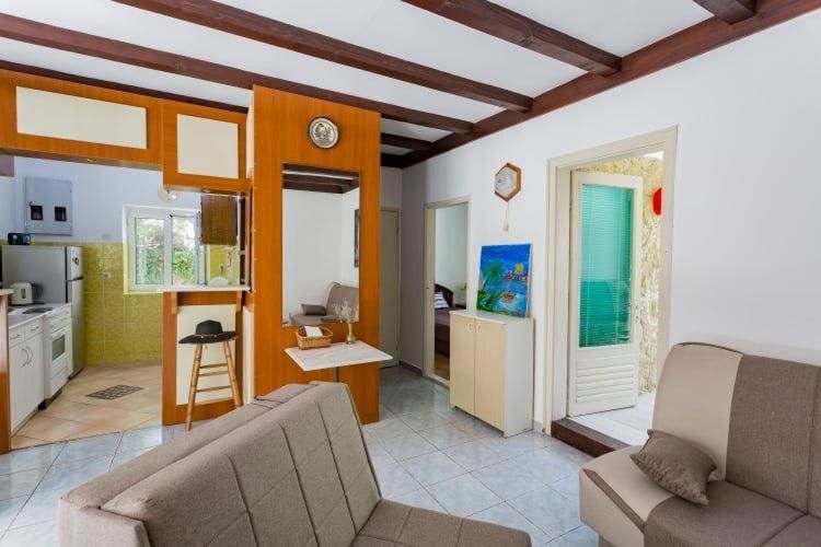 Виллы Vila Tara Bečići Boreti Бечичи-15